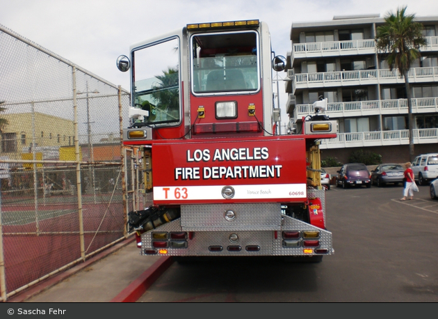 Los Angeles - Los Angeles Fire Department - Truck 063