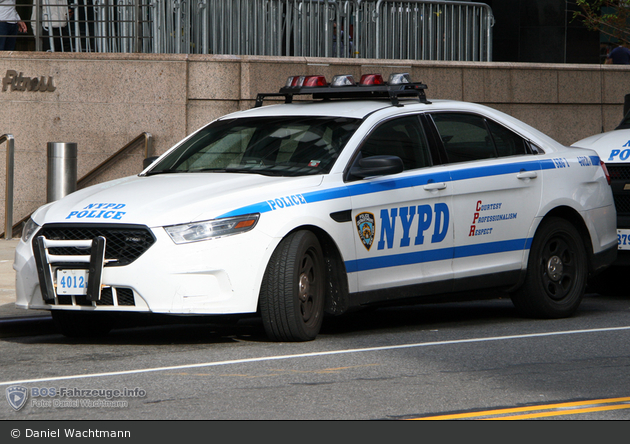 NYPD - Manhattan - Strategic Response Group 1 - FuStW 4012