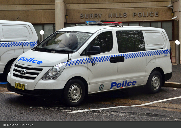 Sydney - New South Wales Police Force - HGruKw - SH16