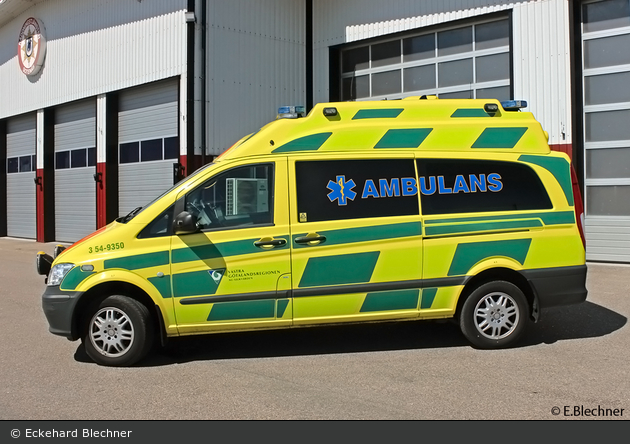 Kungshamn - Västra Götaland Ambulanssjukvård - RTW - 3 54-9350