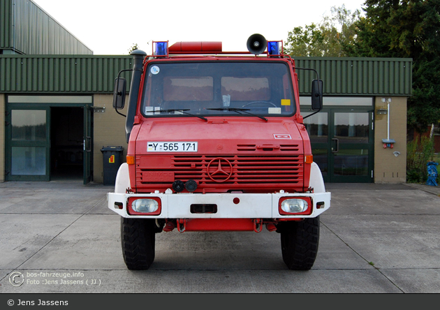 Celle - Feuerwehr - FlKfz 1000 (a.D.)