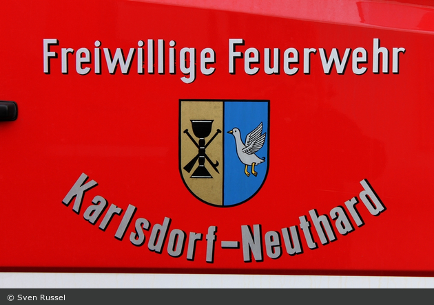 Florian Karlsdorf-Neuthard 01/44 (a.D.)