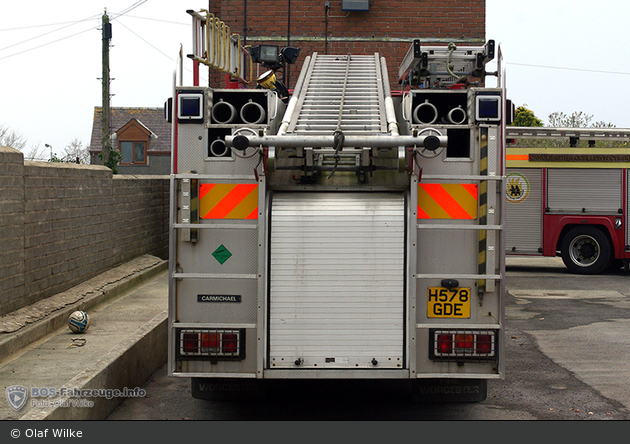 Pembroke Dock - Mid and West Wales Fire and Rescue Service - WrL (a.D.)