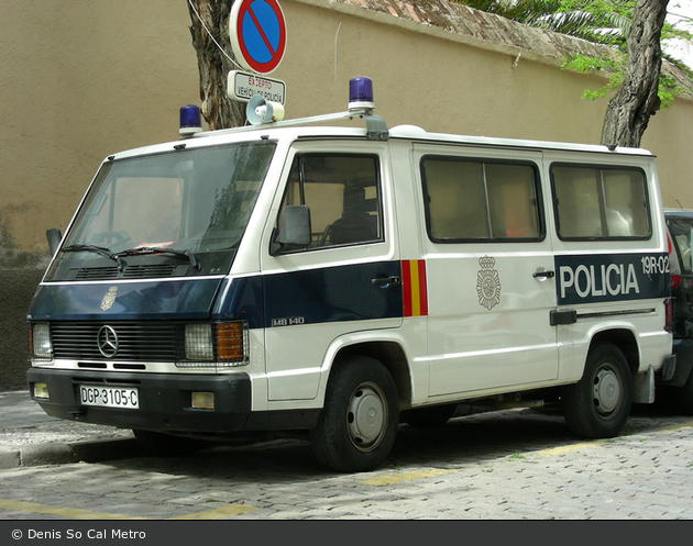 Granada - Cuerpo Nacional de Policía - FuStW - 19R-02 (a.D.)