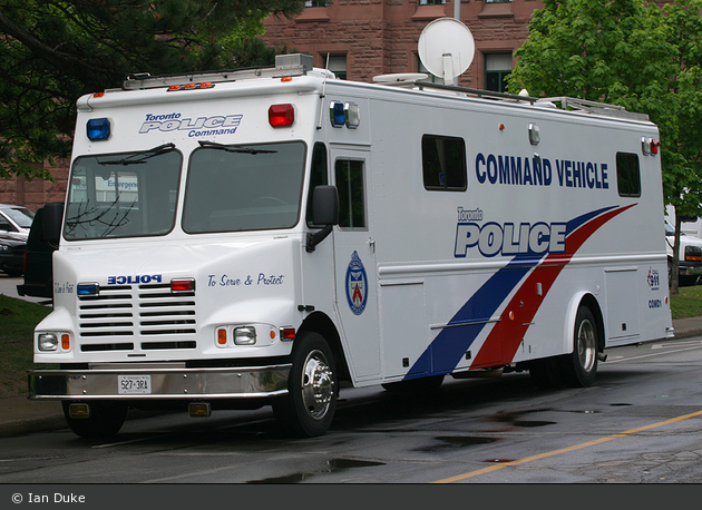 Toronto - Toronto Police Service - BefKw - COMD1