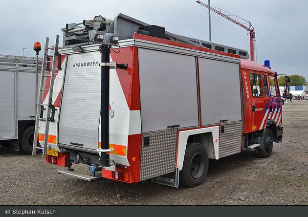 Waalre - Brandweer - HLF - 22-5032 (a.D.)