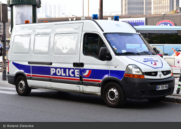 Paris - Police Nationale - D.O.P.C. - leIKw