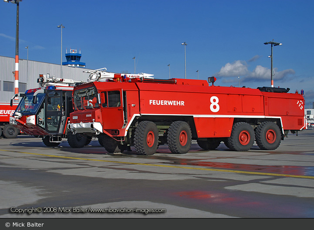 FlKfz 8000 - Köln-Wahn - Crash 8