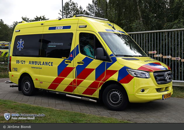 Nijmegen - Regionale Ambulancevoorziening Gelderland-Zuid - RTW - 08-121