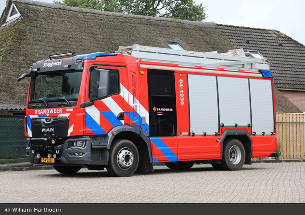 Staphorst - Brandweer - HLF - 04-1930