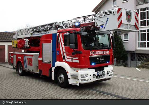 Florian Gengenbach 01/33
