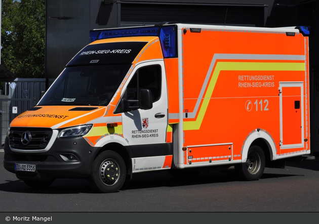 Rettung Rhein-Sieg RTW 02