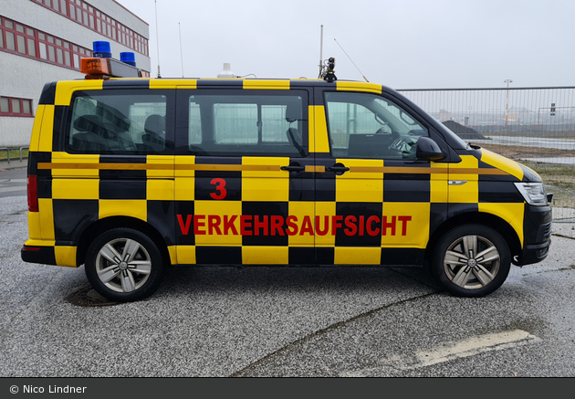 Flughafen Hamburg - Verkehrsaufsicht 03 (HH-FA 409)