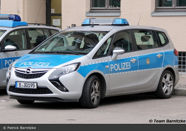 B-30195 - Opel Zafira Tourer - FuStW