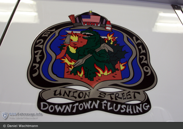 FDNY - Queens - Ladder 129 - DL