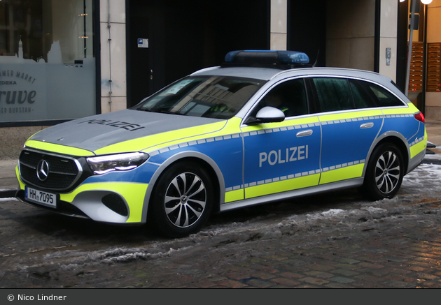 HH-7095 - MB E-Klasse T-Modell - FuStW