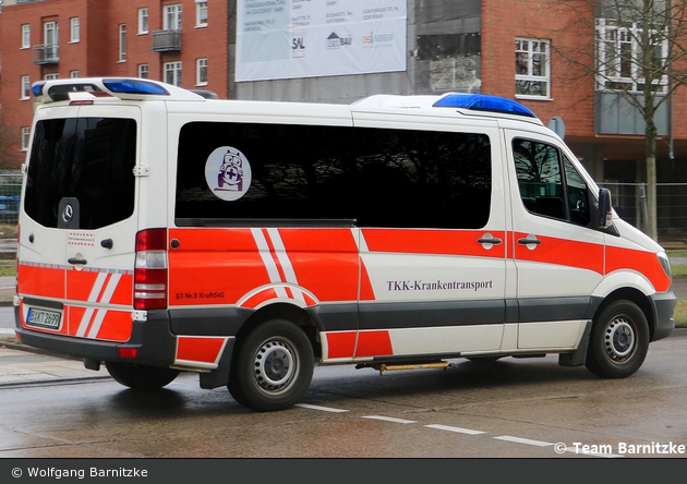 Krankentransport TKK - KTW (B-KT 2699)