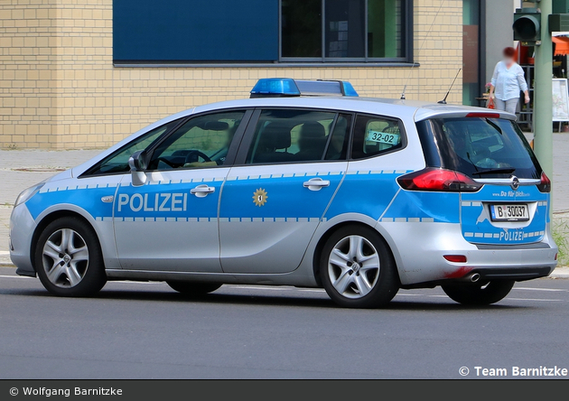 B-30037 - Opel Zafira Tourer - FuStW