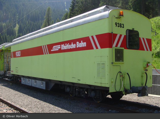 Klosters - Rhätische Bahn - Rettungszug (Sanitätswagen)