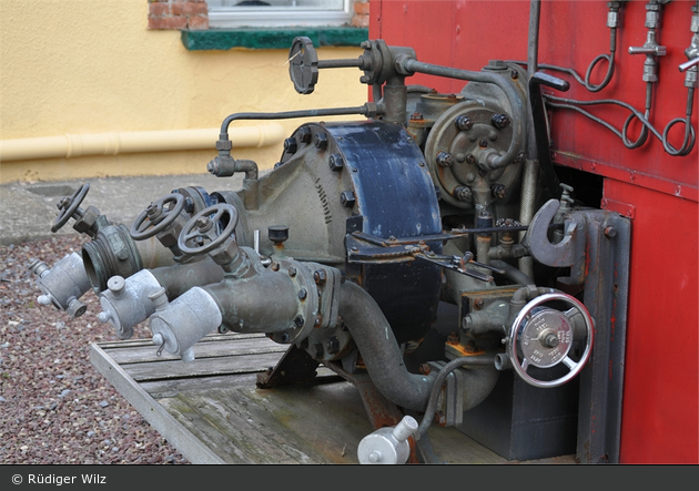 Moyasts - West Claire Railway - Pump (A.D.) - Pump
