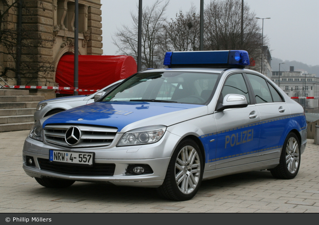Polizei - Mercedes-Benz C-Klasse - FuStW