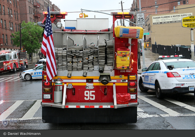 FDNY - Manhattan - Engine 095 - TLF