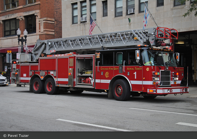 Chicago - CFD - Aerial Tower 001