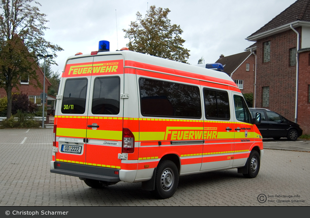 Florian Stormarn 30/11-01 Hinten rechts