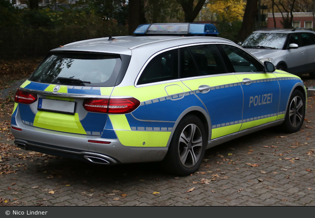 Polizei - MB E-Klasse T-Modell - FuStW