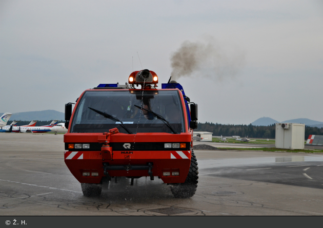 Ljubljana - Gasilci Aerodrom Ljubljana - FLF