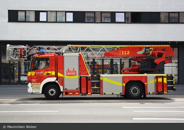 Florian Mainz 02/34-01