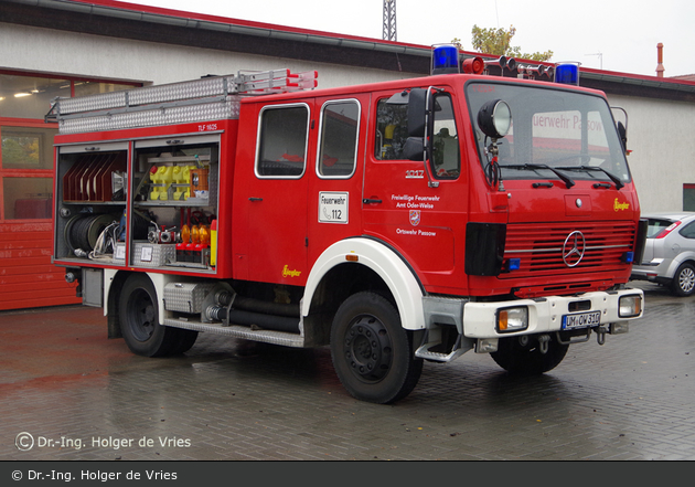 Florian Uckermark 14/23-01
