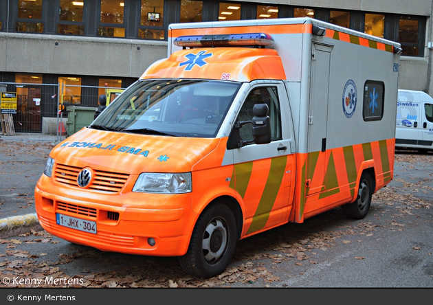 Rumst - Ambulancecentrum Antwerpen - KTW - 98 (a.D.)