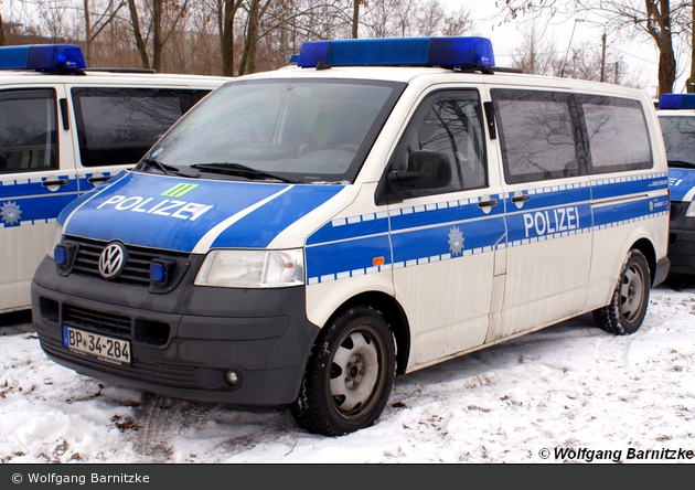 BP34-284 - VW T5 4Motion - HGruKw