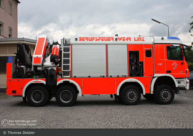 Linz - BF - Hauptfeuerwache - SRF