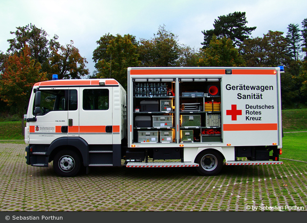 Rotkreuz Lauenburg 03/89-01