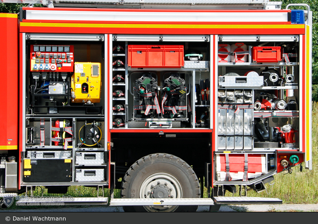 Wulfen - Feuerwehr - FlKfz-Gebäudebrand 2.Los