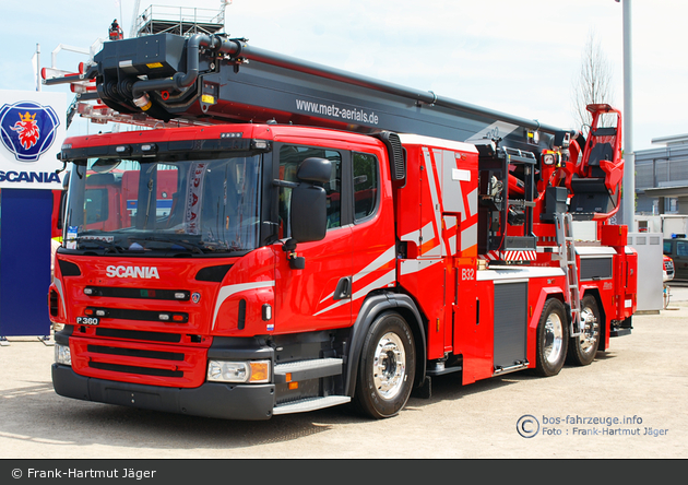 Scania P 360 - Metz Aerials - B 32