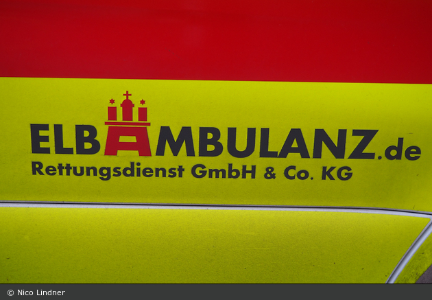 Elbambulanz Hamburg - KTW (HH-EA 523)