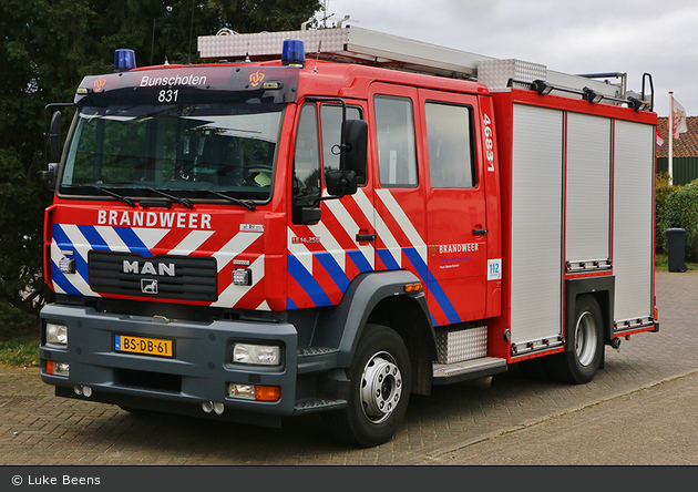 Bunschoten - Brandweer - HLF - 46-831 (a.D.)