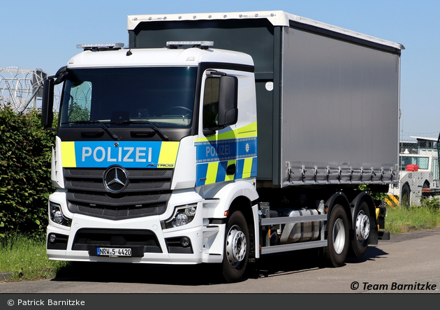 NRW5-4420 - MB Actros 2551 - WLF