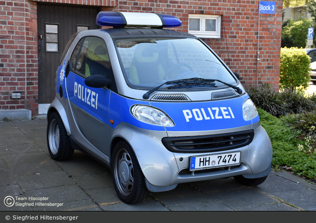 HH-7474 - Smart City-Coupé - FuStW / Öffentlichkeitsarbeit