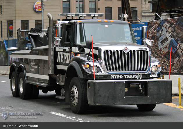 NYPD - Manhattan - Traffic Enforcement District - Tow-Truck 6988