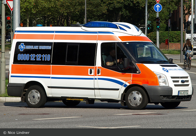 Ambulanz Hamburg Döpke - KTW 01/30 (HH-MD 934)