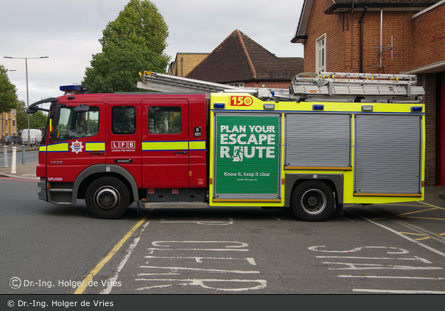 London - Fire Brigade - DPL 1302 (a.D.)