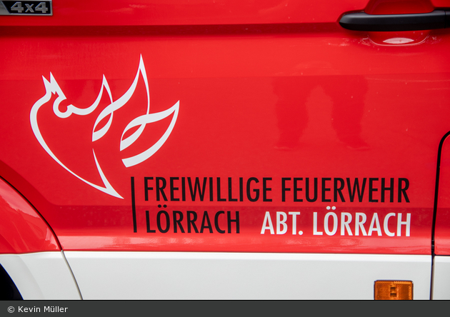 Florian Lörrach 01/11-01