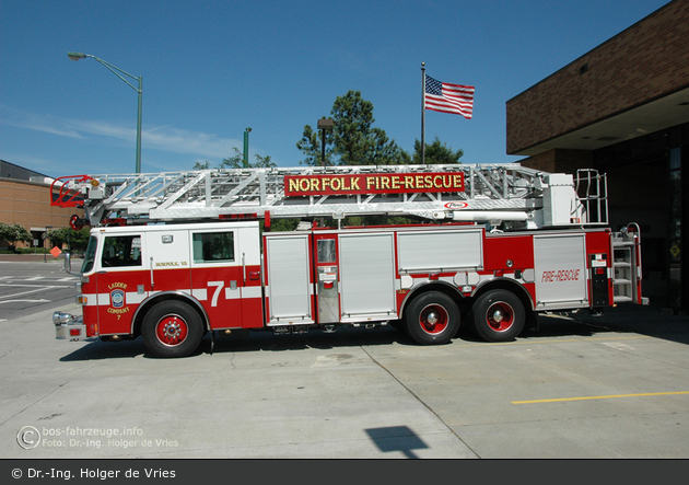 Norfolk - FD - Ladder 7