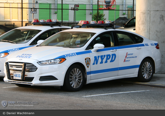 NYPD - Bronx - Patrol Borough Bronx  - FuStW 4832