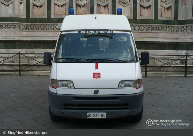 Firenze - Polizia Municipale - leMKw - 010 (a.D.)