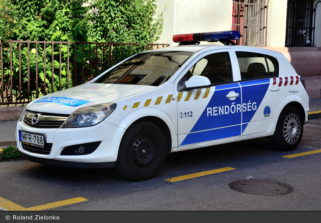 Budapest - Rendőrség - FuStW